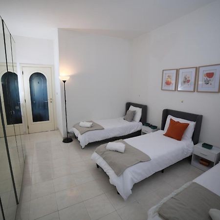 Хостел Cozyneat Hub Турин Экстерьер фото