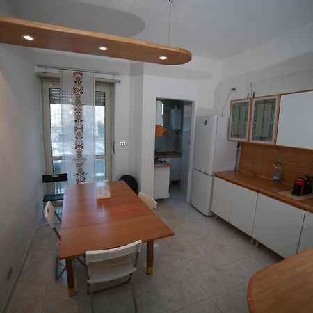 Хостел Cozyneat Hub Турин Экстерьер фото