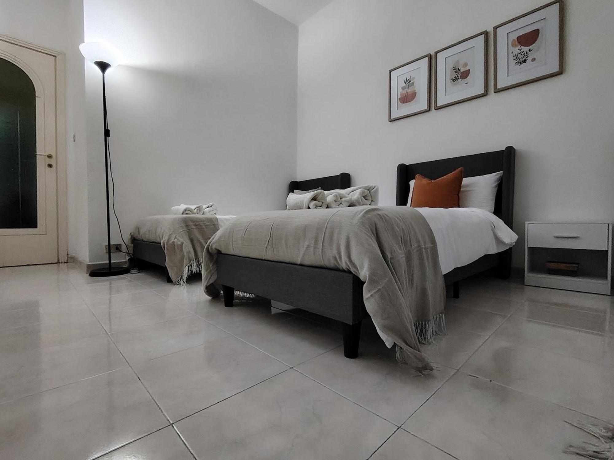Хостел Cozyneat Hub Турин Экстерьер фото